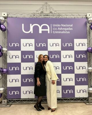 Muito se fala sobre mulheres competirem entre si mas pouco é falado sobre mulheres que agregam e caminham com outras.

Que a @unaanacional ilumine muitas vidas, e como as estrelas, que esse brilho ainda seja visto por muito tempo. 🌟

Obrigada @ana_paulatrento @florencerosaf @patvanzolini @professoraalice @lazaracarvalho.adv pela confiança.

E amiga @izadora.barbieri 💕 que bom sempre te ter na minha caminhada!